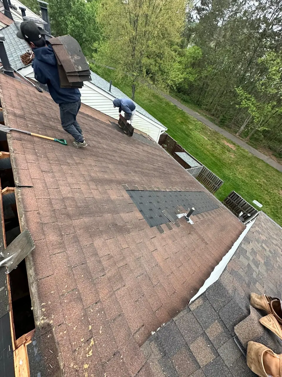 Worn roof before replacement in Ashburn, VA