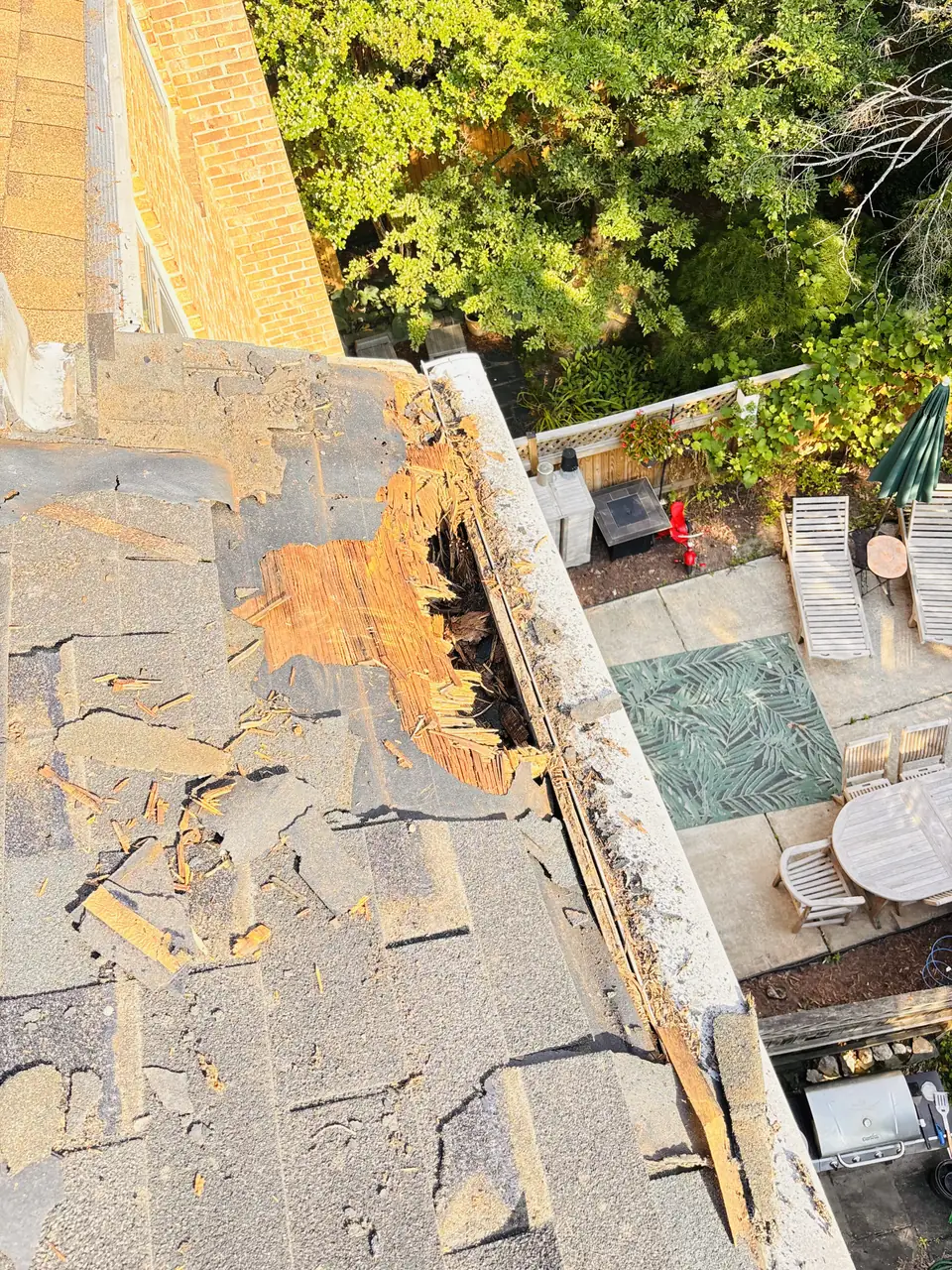 Worn roof before replacement in Fairfax, VA